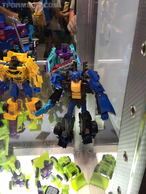 SDCC 2015 G2 Menasor, Victorion,  RID And More Transformers Day 2 Booth Images  (8 of 44)